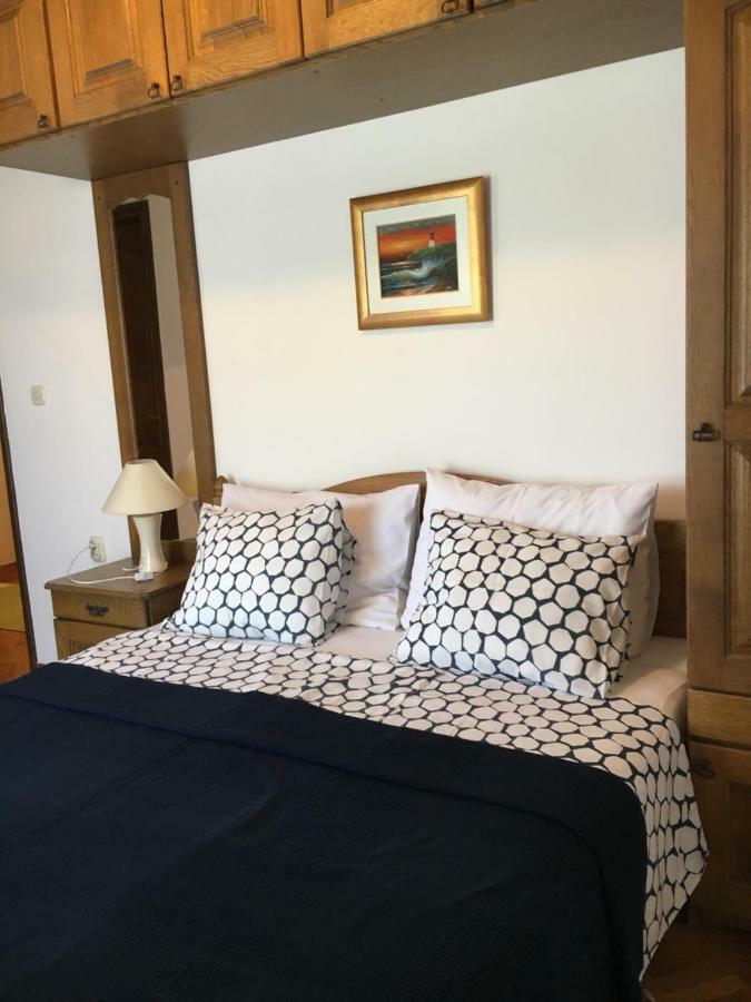 Apartman Ankica วีร์ ภายนอก รูปภาพ